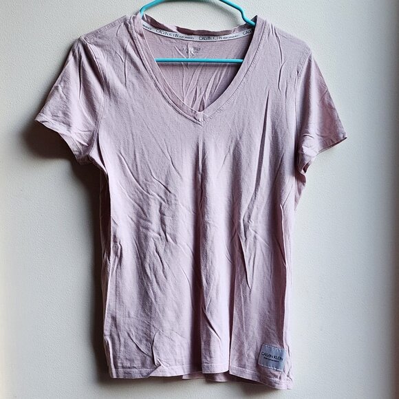 Calvin Klein Performance Pale Pink V-Neck Lightweight Fitted T-Shirt Size Large - Picture 1 of 11
